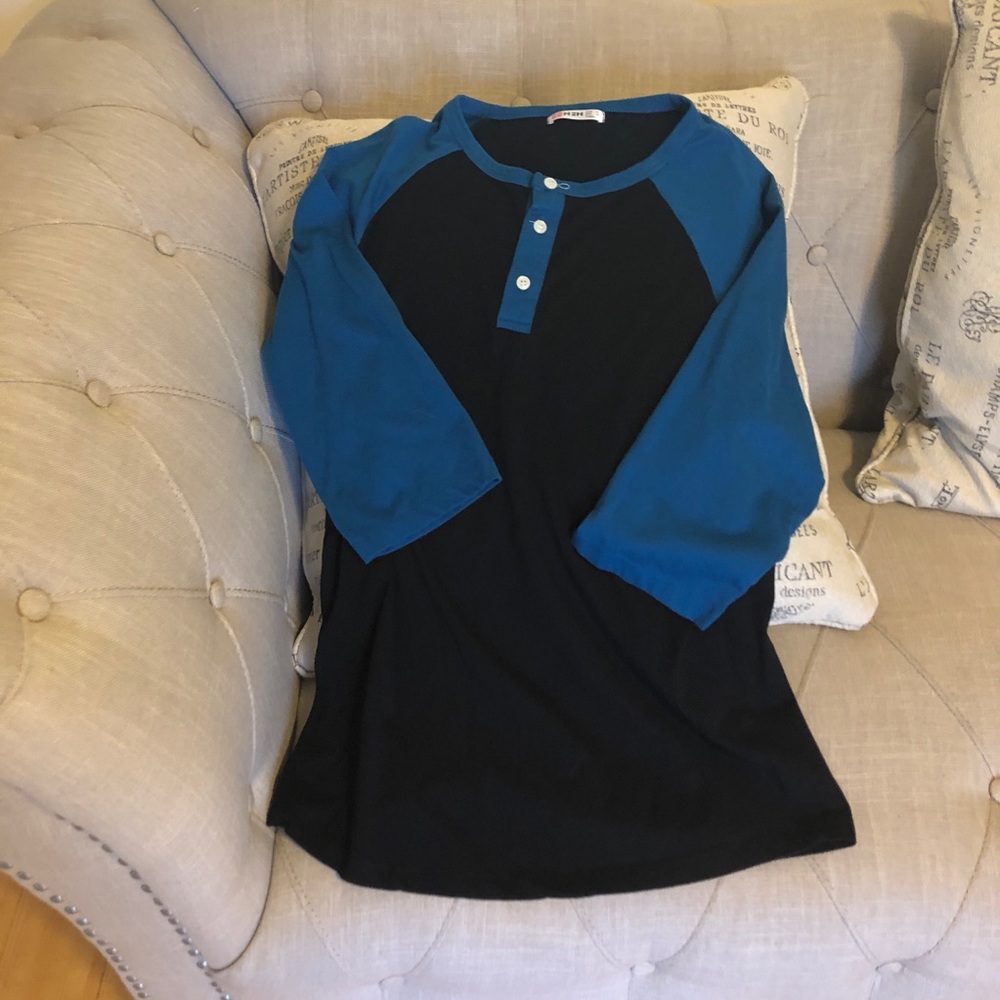 Men’s Large shirt